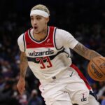 Washington Wizards forward Kyle Kuzma (33) drives to the basket against the Orlando Magic during the second half at Amway Center.