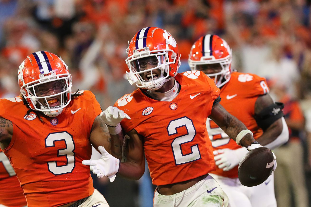COLLEGE FOOTBALL: NOV 18 North Carolina at Clemson