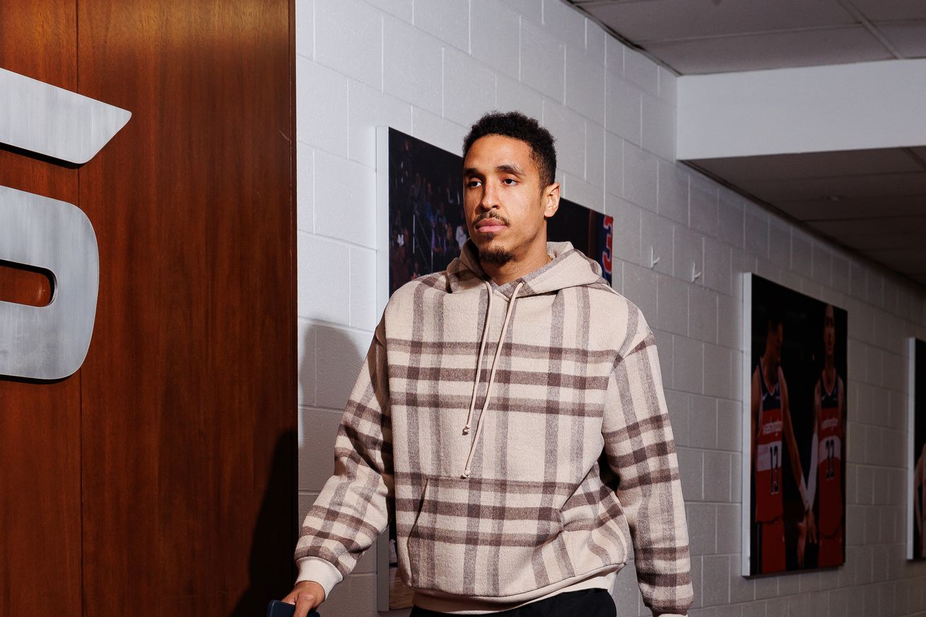 Los Angeles Lakers v Washington Wizards