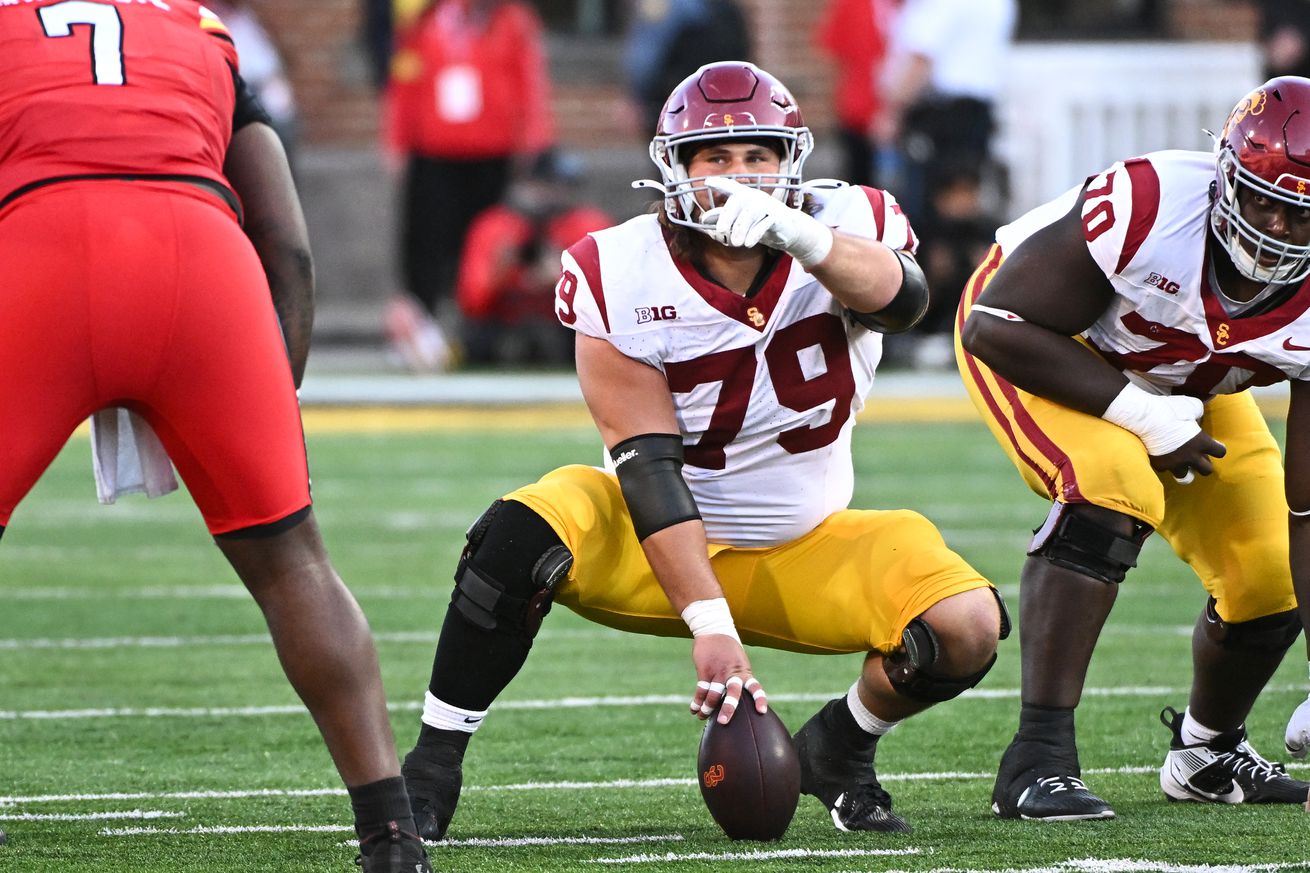 USC Trojans v Maryland Terrapins