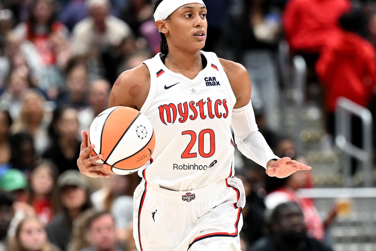 Indiana Fever v Washington Mystics