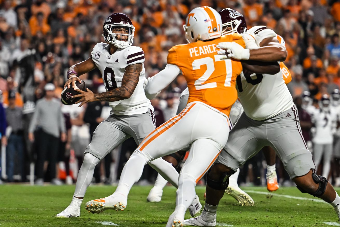 COLLEGE FOOTBALL: NOV 09 Mississippi State at Tennessee