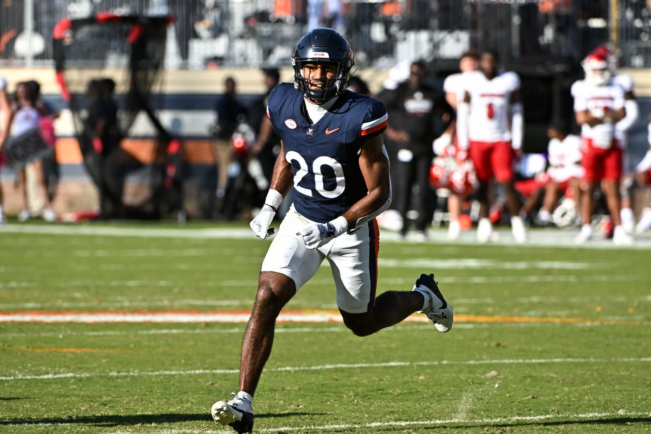 Louisville Cardinals v Virginia Cavaliers