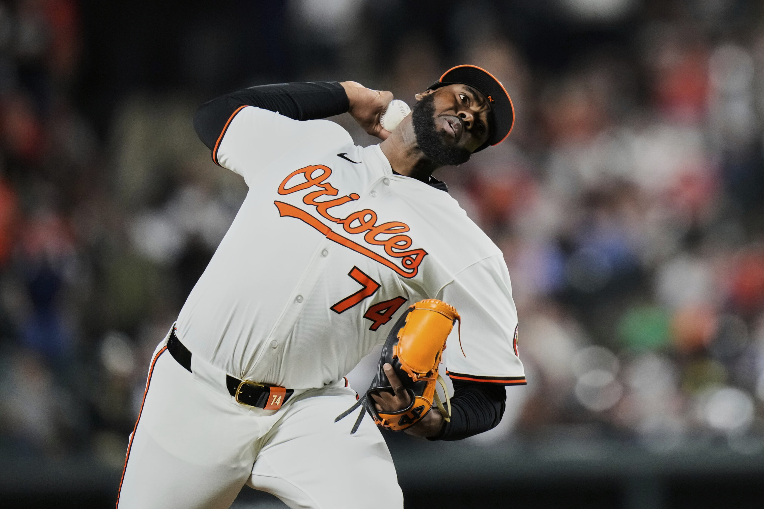 Baltimore Orioles relief pitcher Felix Bautista delivers during the ninth...