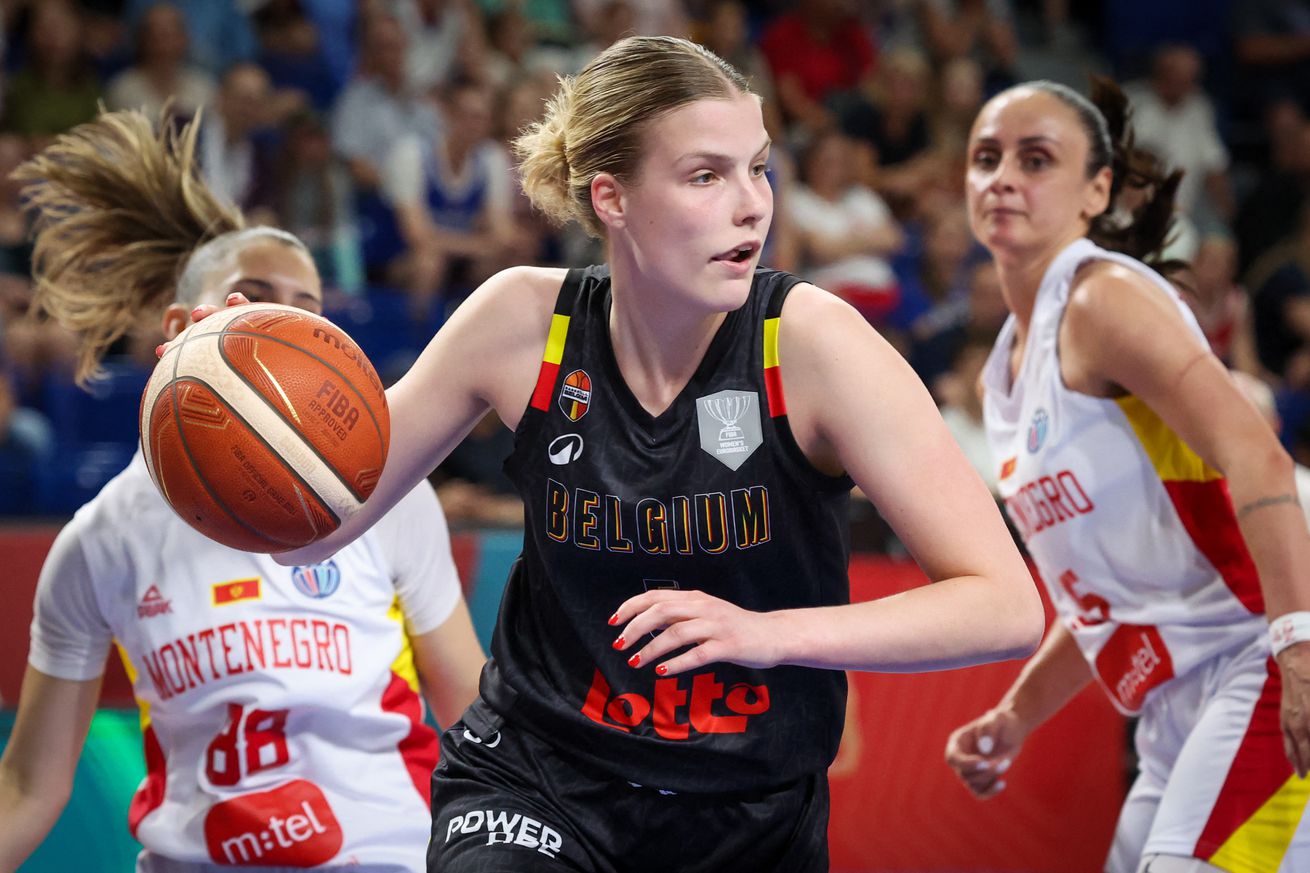 BASKET EURO BELGIAN CATS GAME 2 MONTENEGRO VS BELGIUM