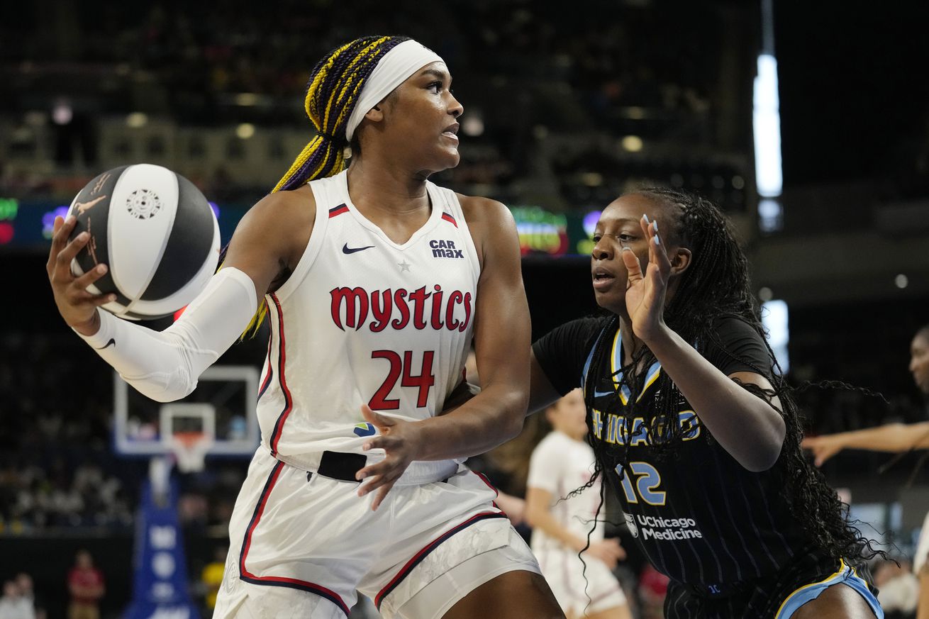 Washington Mystics v Chicago Sky