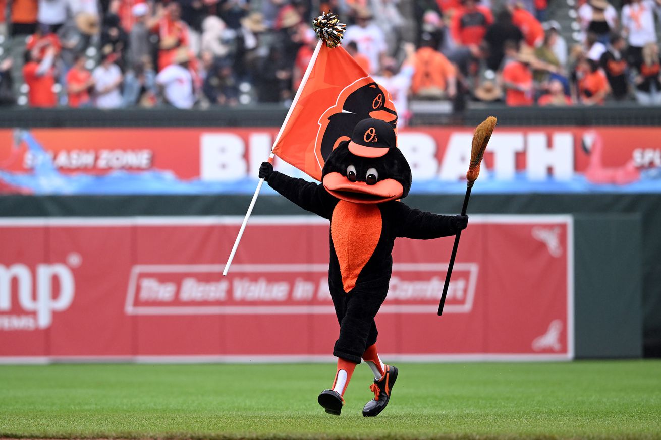 Los Angeles Angels v Baltimore Orioles