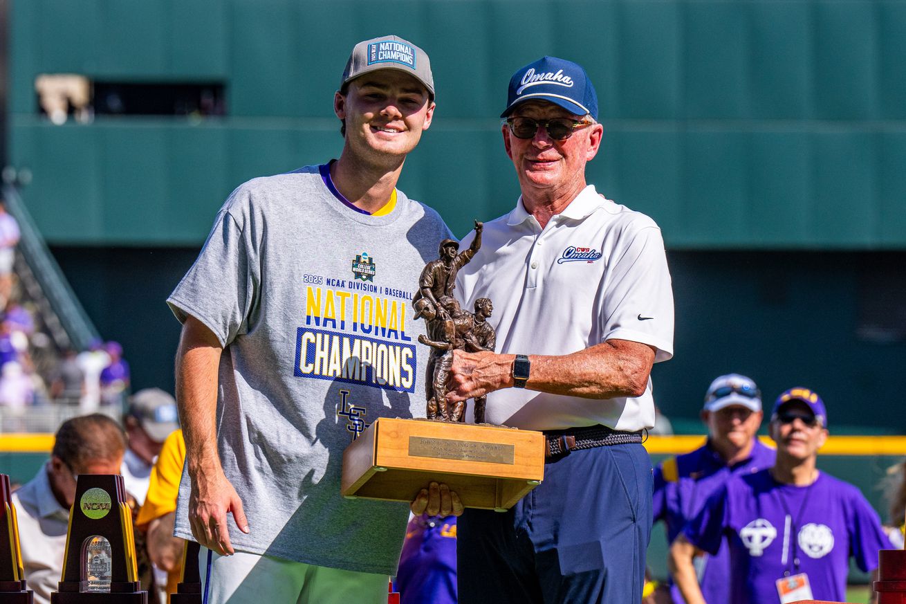 NCAA Baseball: College World Series-Coastal Carolina v LSU